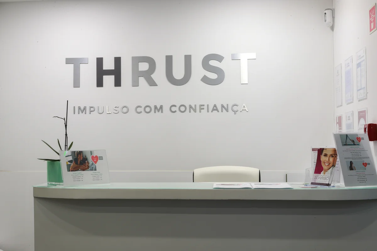 Thrust Clinic — Osteopathen, Physiotherapeuten em Lissabon — 2