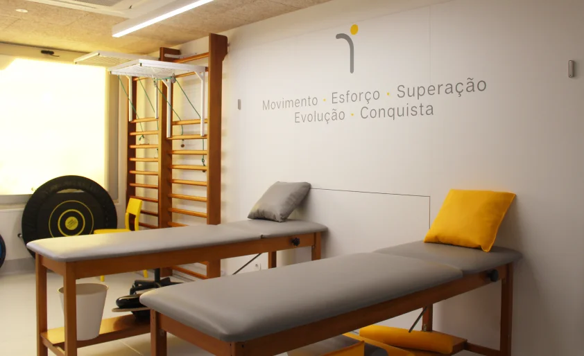 MoveClinics | S.D. de Benfica — Physiotherapists em Lisbon — 3
